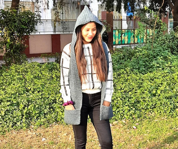 Handmade Crochet Multi functional 3 in 1 Design - Muffler With Hoodie & Pockets Image-6